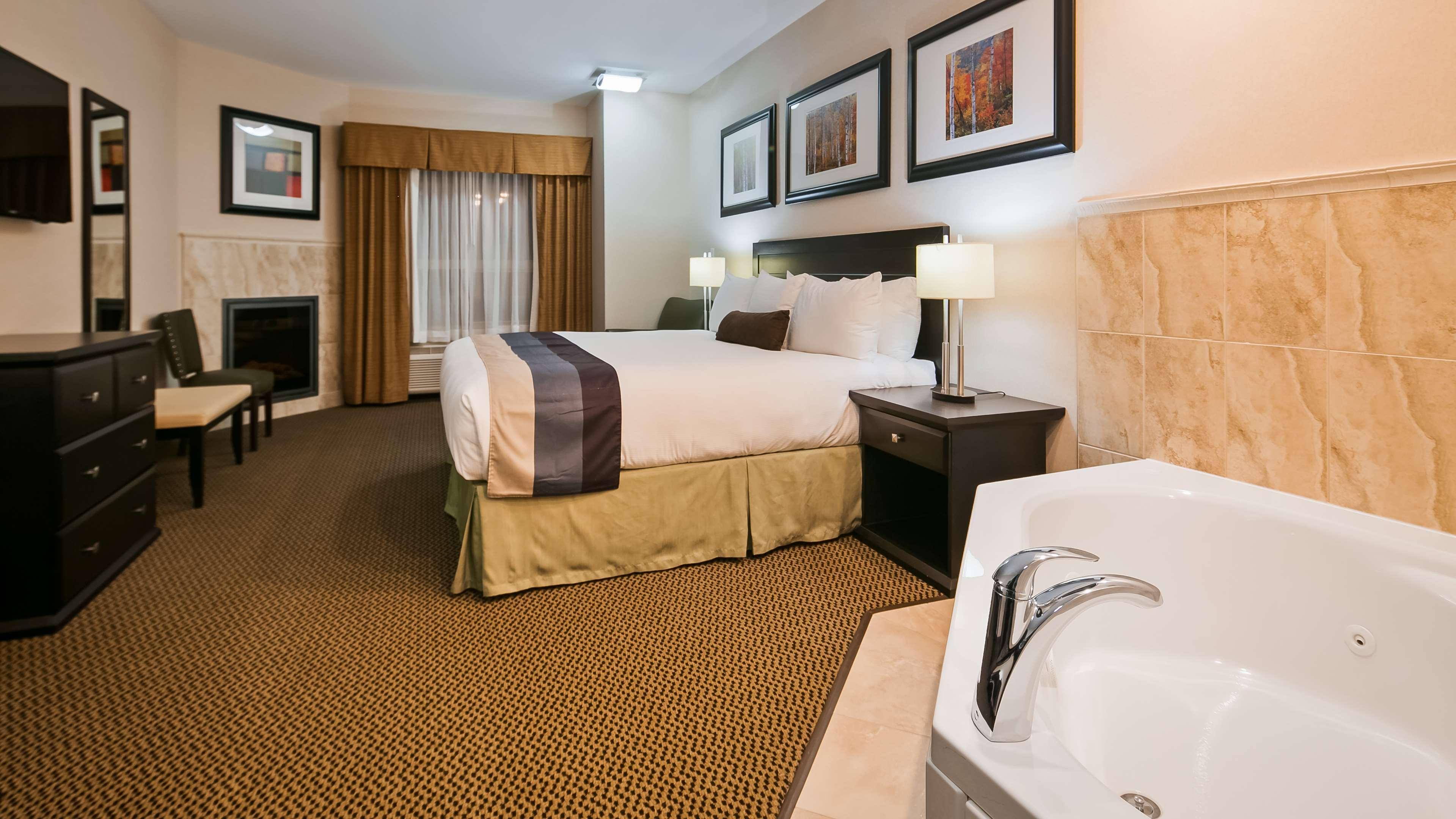 Best Western Wainwright Inn & Suites Exteriér fotografie