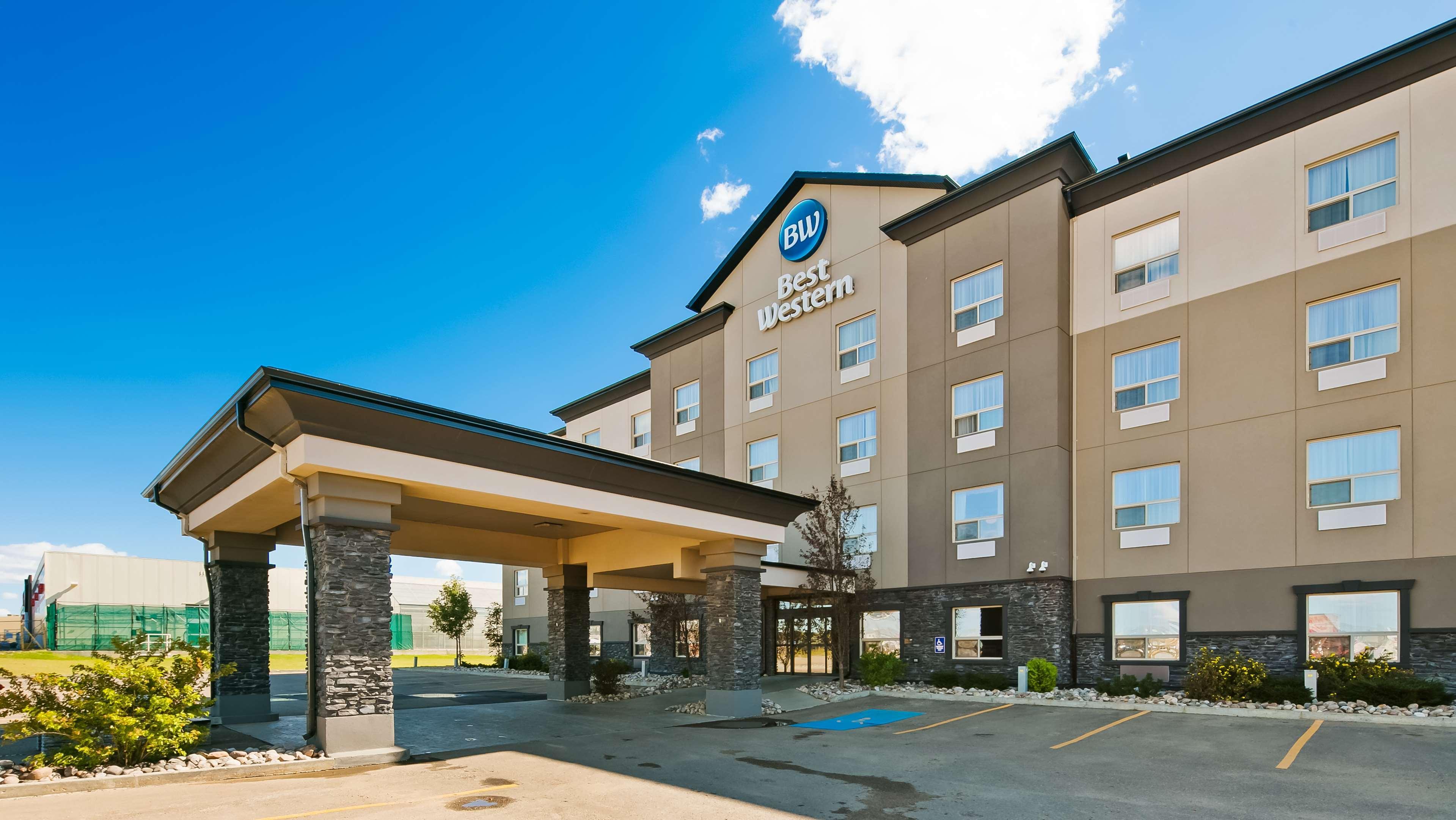Best Western Wainwright Inn & Suites Exteriér fotografie