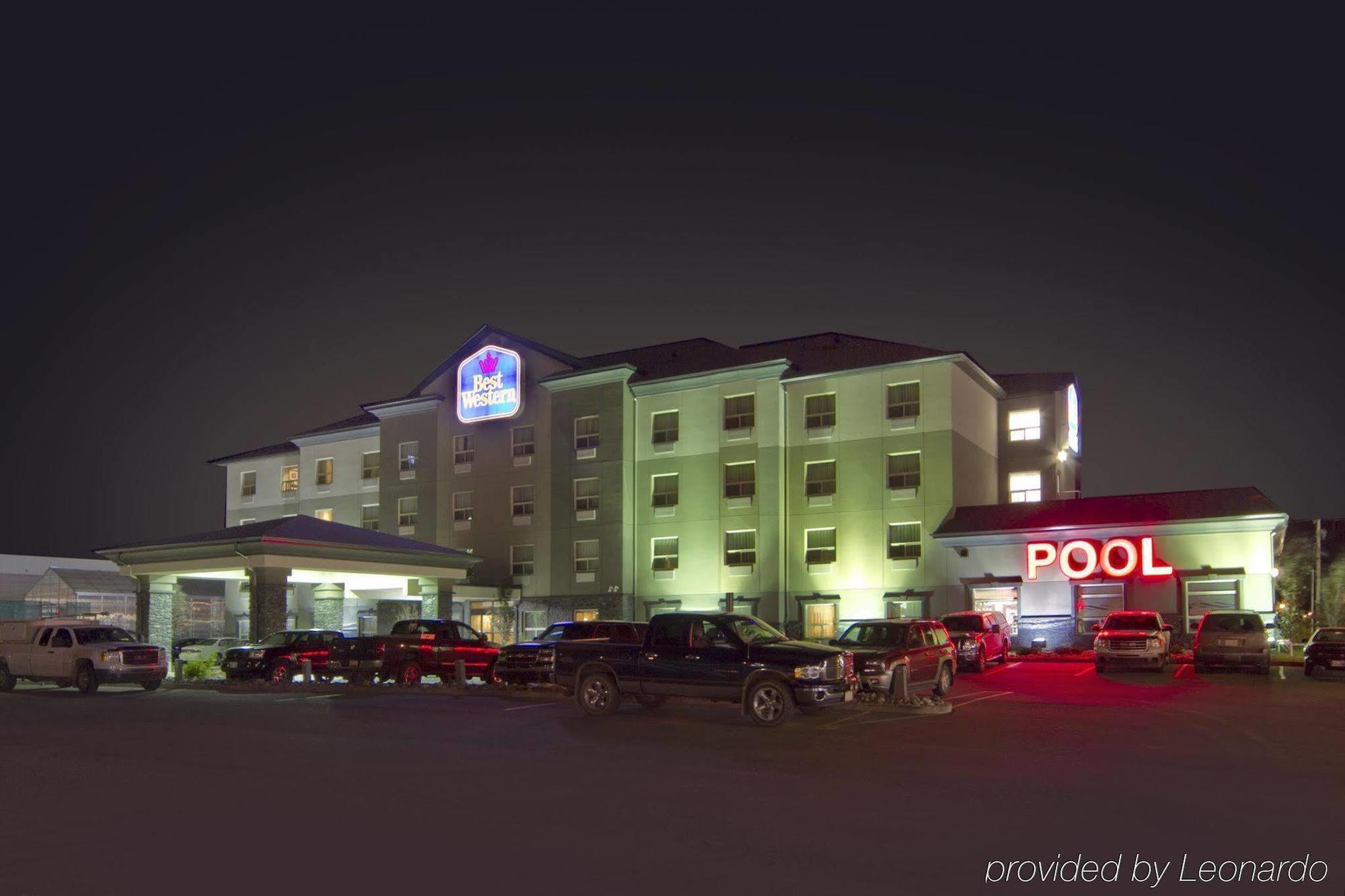 Best Western Wainwright Inn & Suites Exteriér fotografie