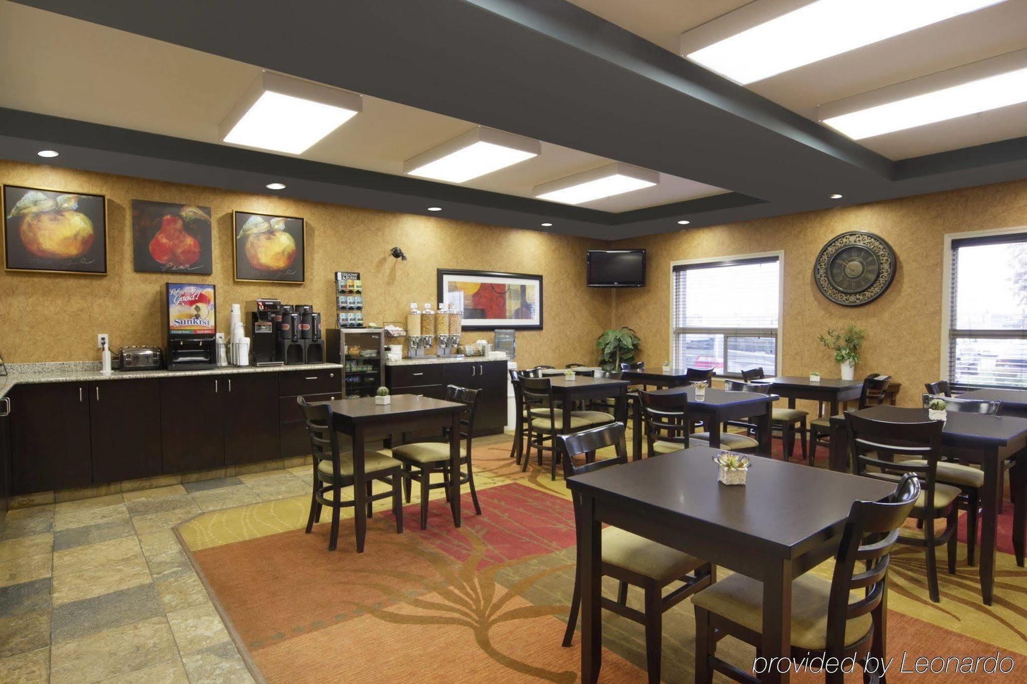 Best Western Wainwright Inn & Suites Exteriér fotografie
